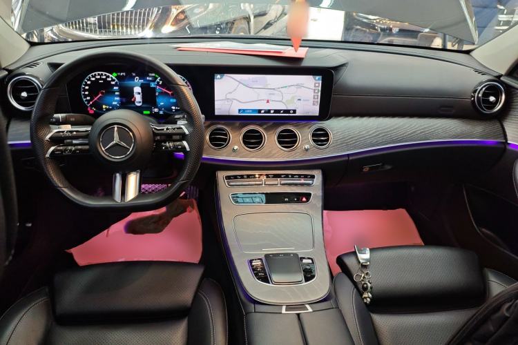 Used Mercedes-Benz E-Class New Energy 2022 Restyled E 350 e L Plug-in Hybrid Sports Sedan Interior 2