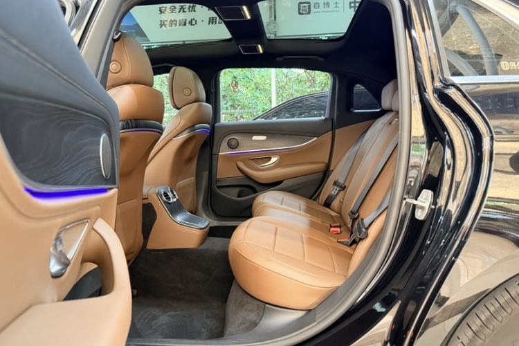 Used Mercedes-Benz E-Class New Energy 2022 E 350 e L Plug-in Hybrid Sports Sedan Interior 2