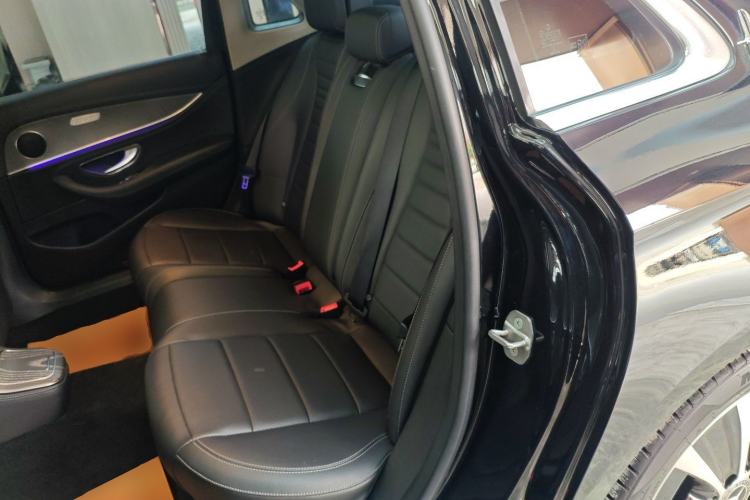 Used Mercedes-Benz E-Class New Energy 2022 Restyled E 350 e L Plug-in Hybrid Sports Sedan Interior 4