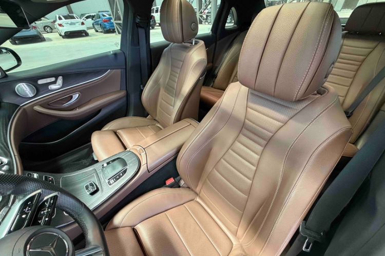 Used Mercedes-Benz E-Class New Energy 2022 Second Facelift E 350 e L Plug-in Hybrid Sports Sedan Interior 5