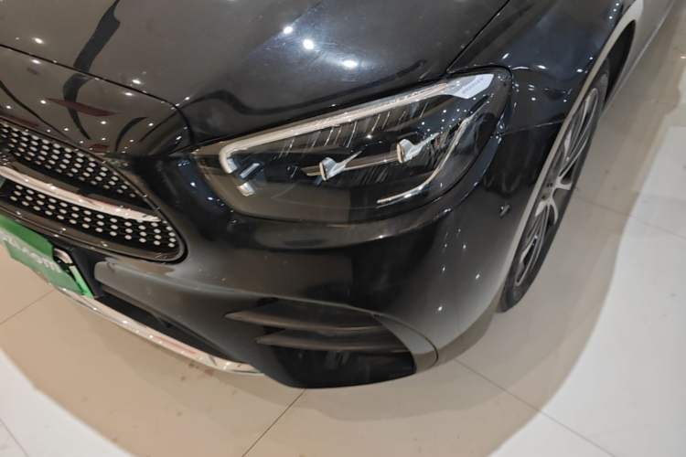 Used Mercedes-Benz E-Class New Energy 2022 Restyled E 350 e L Plug-in Hybrid Sports Sedan Left Front Headlight