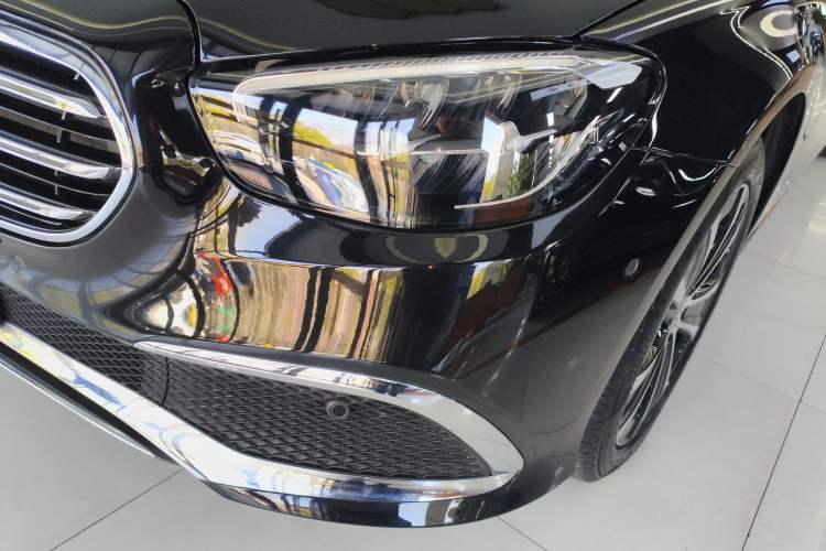 Used Mercedes-Benz E-Class New Energy 2022 Restyled E 350 e L Plug-in Hybrid Sedan Left Front Headlight
