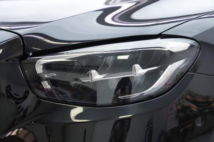 Used Mercedes-Benz E-Class New Energy 2022 Restyled E 350 e L Plug-in Hybrid Sedan Left Front Headlight