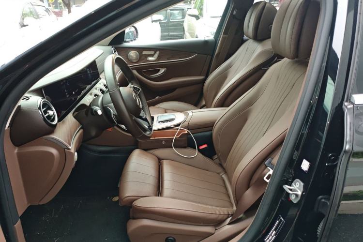 Used Mercedes-Benz E-Class New Energy 2022 Second Facelift E 350 e L Plug-in Hybrid Sedan Left Front Seat