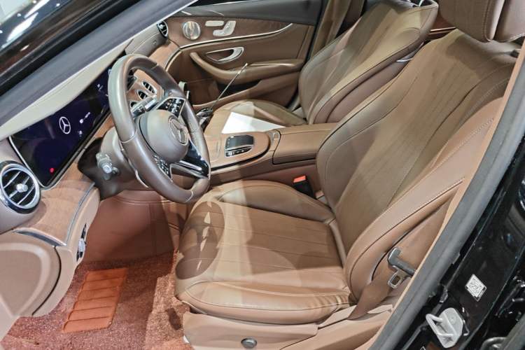Used Mercedes-Benz E-Class New Energy 2022 E 350 e L Plug-in Hybrid Sedan Left Front Seat