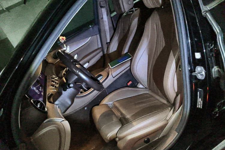 Used Mercedes-Benz E-Class New Energy 2022 Facelift E 350 e L Plug-in Hybrid Sedan Left Front Seat