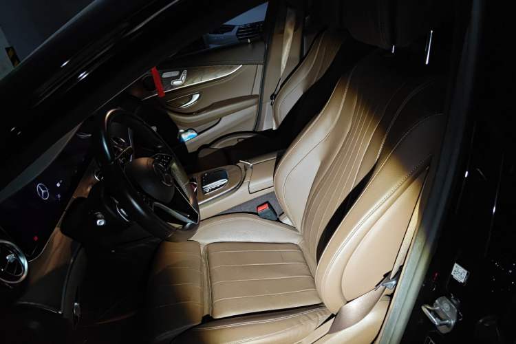 Used Mercedes-Benz E-Class New Energy 2022 Second Facelift E 350 e L Plug-in Hybrid Sedan Left Front Seat