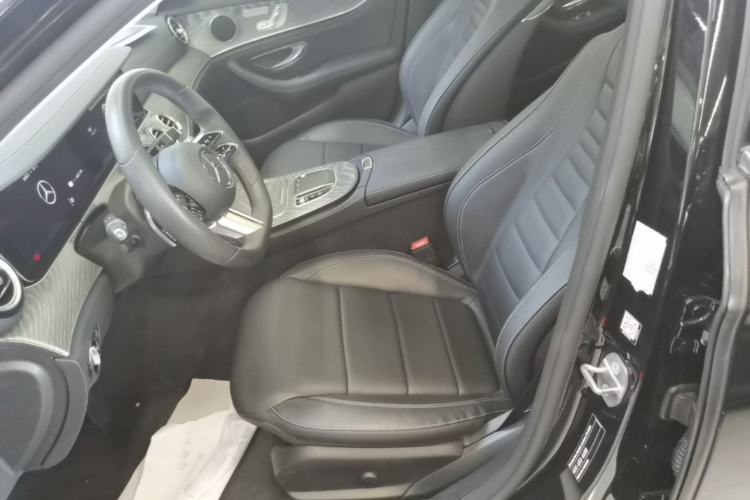 Used Mercedes-Benz E-Class New Energy 2022 Restyled E 350 e L Plug-in Hybrid Sports Sedan Left Front Seat