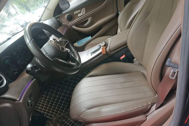Used Mercedes-Benz E-Class New Energy 2022 Restyled E 350 e L Plug-in Hybrid Sedan Left Front Seat