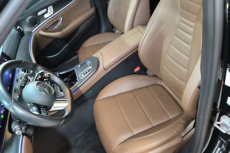 Used Mercedes-Benz E-Class New Energy 2022 E 350 e L Plug-in Hybrid Sports Sedan Left Front Seat