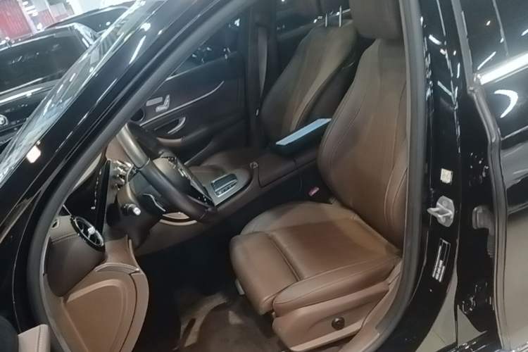 Used Mercedes-Benz E-Class New Energy 2022 Second Facelift E 350 e L Plug-in Hybrid Sedan Left Front Seat