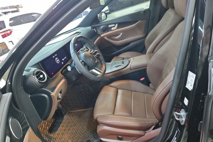 Used Mercedes-Benz E-Class New Energy 2022 Second Facelift E 350 e L Plug-in Hybrid Sports Sedan Left Front Seat