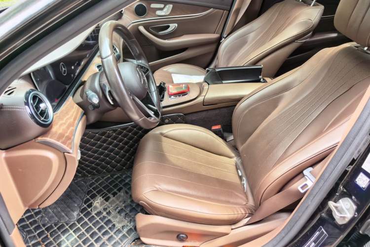 Used Mercedes-Benz E-Class New Energy 2022 Restyled E 350 e L Plug-in Hybrid Sports Sedan Left Front Seat