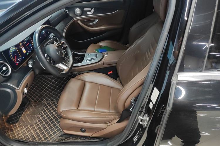 Used Mercedes-Benz E-Class New Energy 2022 Second Facelift E 350 e L Plug-in Hybrid Sports Sedan Left Front Seat
