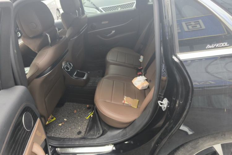 Used Mercedes-Benz E-Class New Energy 2022 E 350 e L Plug-in Hybrid Sports Sedan Left Rear Seat