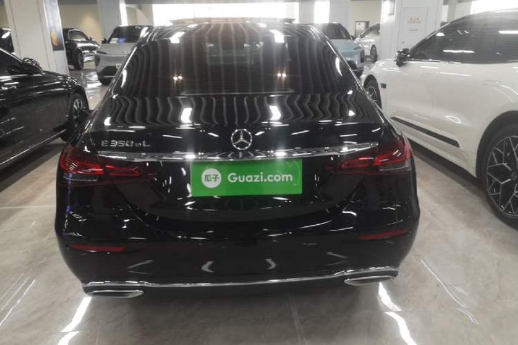 Used Mercedes-Benz E-Class New Energy 2022 Second Facelift E 350 e L Plug-in Hybrid Sedan Rear