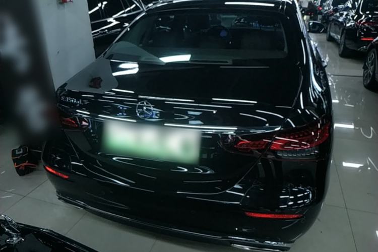 Used Mercedes-Benz E-Class New Energy 2022 E 350 e L Plug-in Hybrid Sedan Rear
