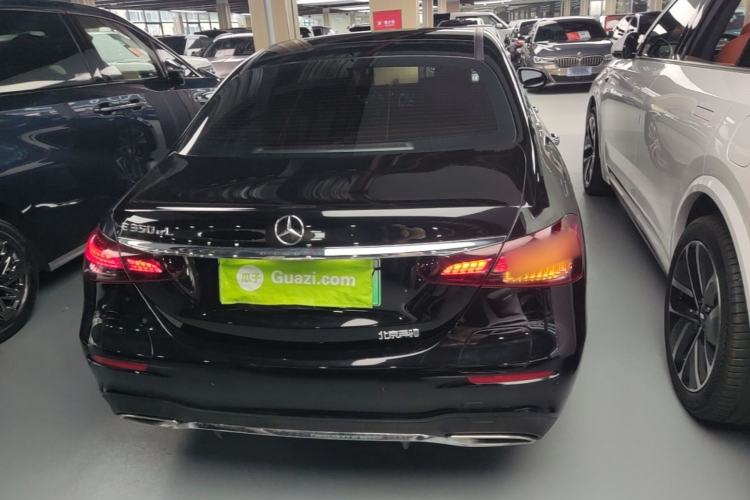 Used Mercedes-Benz E-Class New Energy 2022 E 350 e L Plug-in Hybrid Sports Sedan Rear