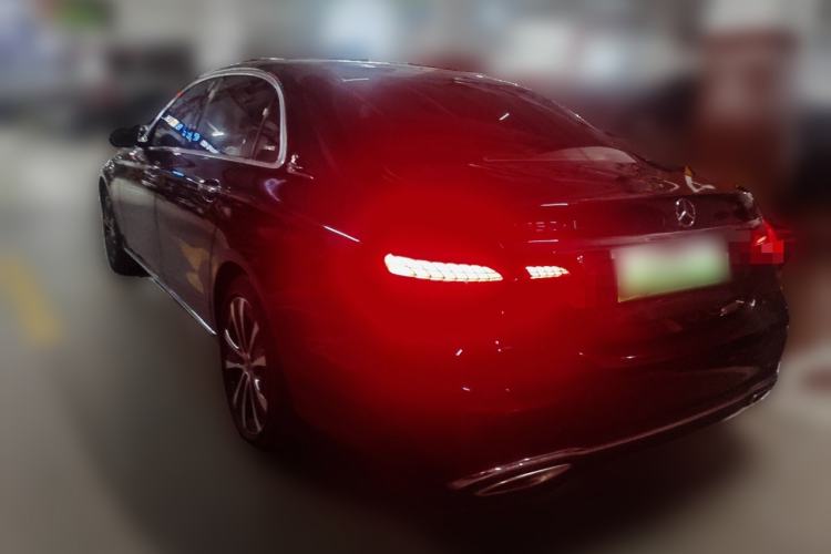 Used Mercedes-Benz E-Class New Energy 2022 E 350 e L Plug-in Hybrid Sedan Rear Left 45 Deg