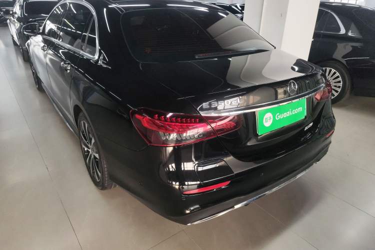 Used Mercedes-Benz E-Class New Energy 2022 Second Facelift E 350 e L Plug-in Hybrid Sports Sedan Rear Left 45 Deg