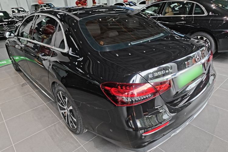 Used Mercedes-Benz E-Class New Energy 2022 E 350 e L Plug-in Hybrid Sports Sedan Rear Left 45 Deg