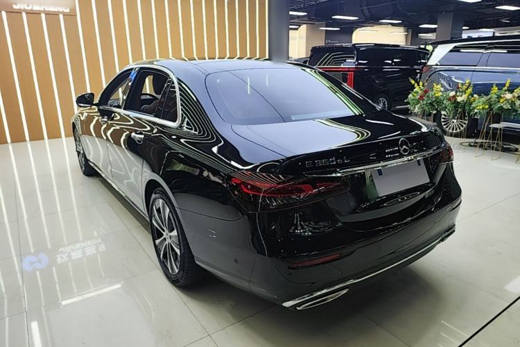 Used Mercedes-Benz E-Class New Energy 2022 Restyled E 350 e L Plug-in Hybrid Sedan Rear Left 45 Deg