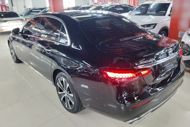 Used Mercedes-Benz E-Class New Energy 2022 Restyled E 350 e L Plug-in Hybrid Sedan Rear Left 45 Deg
