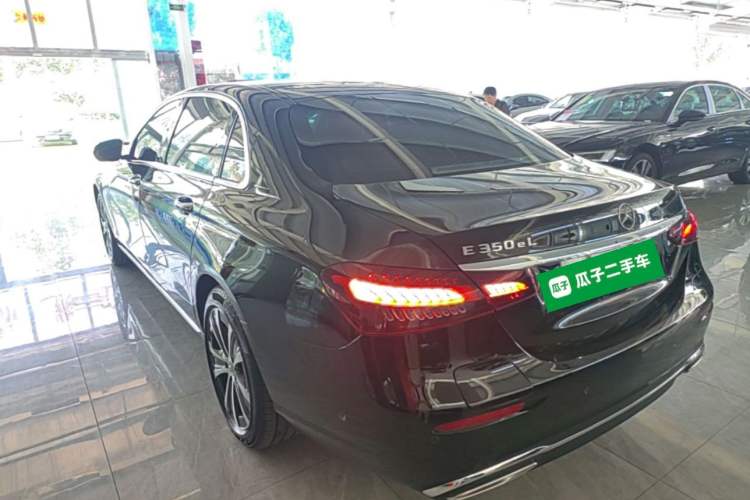 Used Mercedes-Benz E-Class New Energy 2022 E 350 e L Plug-in Hybrid Sports Sedan Rear Left 45 Deg