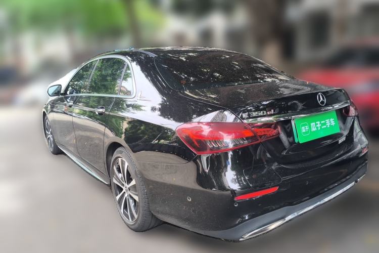 Used Mercedes-Benz E-Class New Energy 2022 Second Facelift E 350 e L Plug-in Hybrid Sports Sedan Rear Left 45 Deg