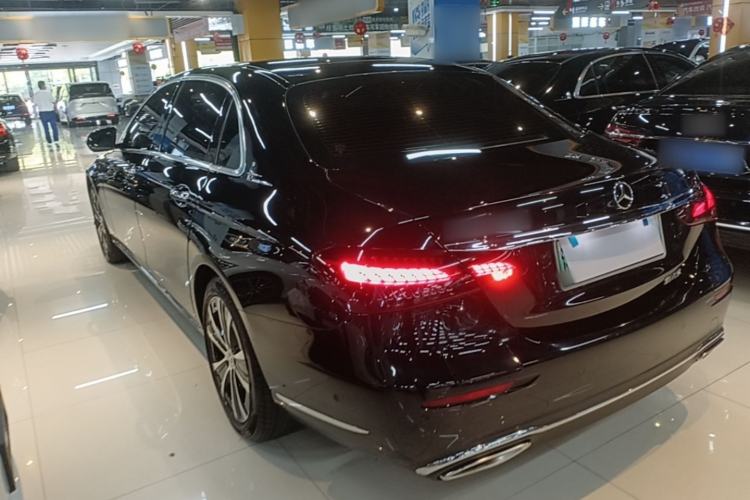 Used Mercedes-Benz E-Class New Energy 2022 Second Facelift E 350 e L Plug-in Hybrid Sedan Rear Left 45 Deg