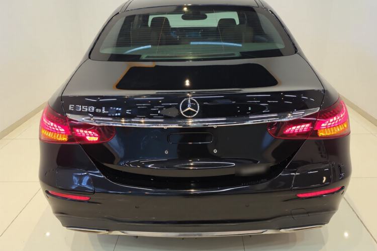 Used Mercedes-Benz E-Class New Energy 2022 Second Facelift E 350 e L Plug-in Hybrid Sports Sedan Rear