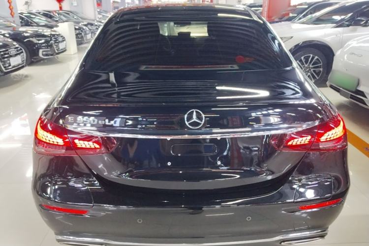 Used Mercedes-Benz E-Class New Energy 2022 Restyled E 350 e L Plug-in Hybrid Sedan Rear