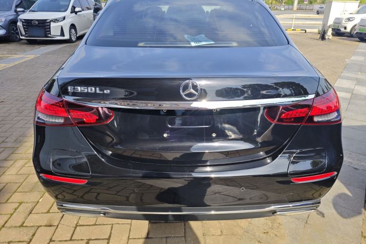 Used Mercedes-Benz E-Class New Energy 2022 Restyled E 350 e L Plug-in Hybrid Sports Sedan Rear