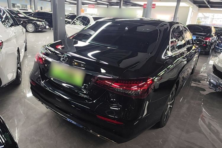 Used Mercedes-Benz E-Class New Energy 2022 E 350 e L Plug-in Hybrid Sports Sedan Rear Right 45 Deg