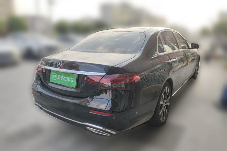 Used Mercedes-Benz E-Class New Energy 2022 Second Facelift E 350 e L Plug-in Hybrid Sports Sedan Rear Right 45 Deg