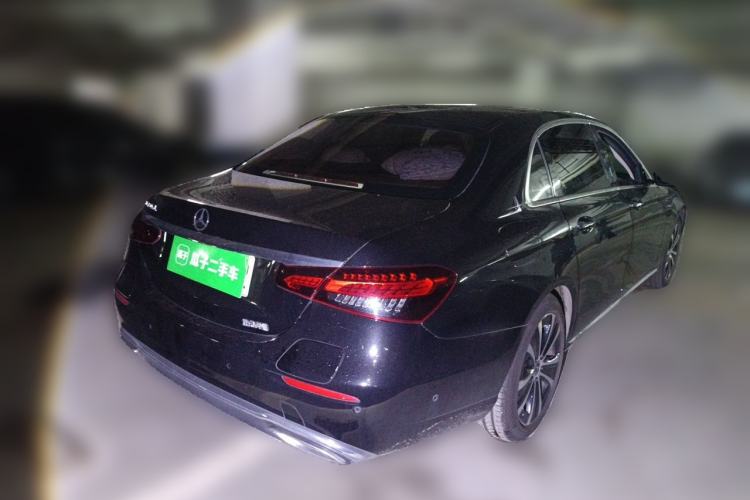 Used Mercedes-Benz E-Class New Energy 2022 E 350 e L Plug-in Hybrid Sedan Rear Right 45 Deg