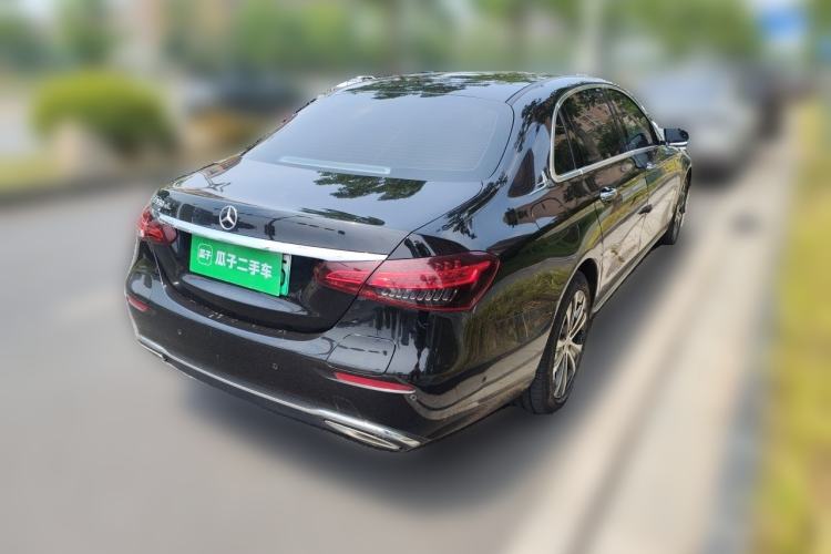 Used Mercedes-Benz E-Class New Energy 2022 Second Facelift E 350 e L Plug-in Hybrid Sports Sedan Rear Right 45 Deg