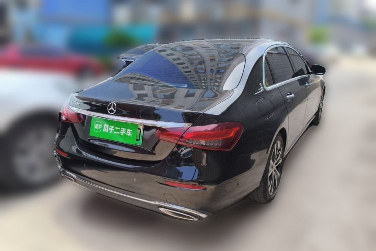 Used Mercedes-Benz E-Class New Energy 2022 E 350 e L Plug-in Hybrid Sedan Rear Right 45 Deg