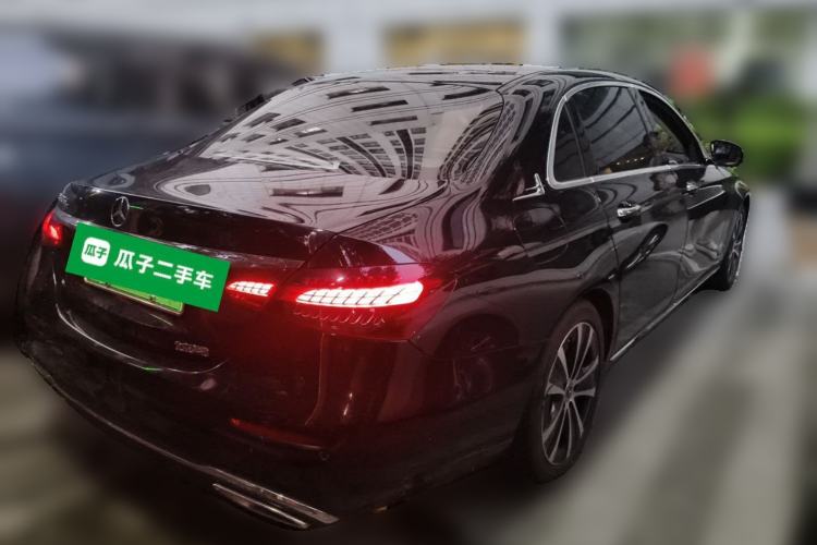 Used Mercedes-Benz E-Class New Energy 2022 Facelift E 350 e L Plug-in Hybrid Sedan Rear Right 45 Deg