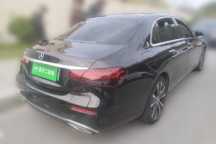 Used Mercedes-Benz E-Class New Energy 2022 Second Facelift E 350 e L Plug-in Hybrid Sedan Rear Right 45 Deg
