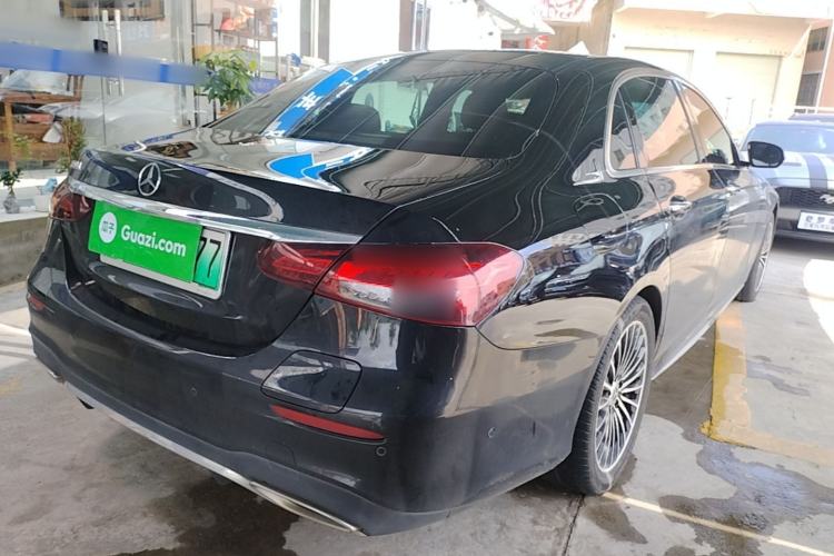 Used Mercedes-Benz E-Class New Energy 2022 Restyled E 350 e L Plug-in Hybrid Sports Sedan Rear Right 45 Deg