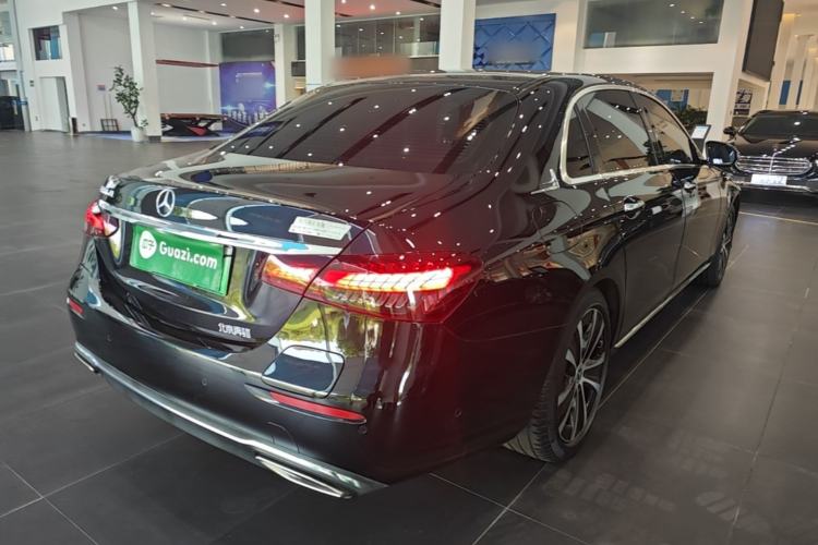 Used Mercedes-Benz E-Class New Energy 2022 Second Facelift E 350 e L Plug-in Hybrid Sedan Rear Right 45 Deg