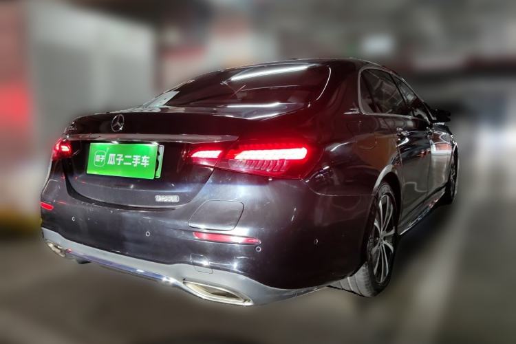 Used Mercedes-Benz E-Class New Energy 2022 Second Facelift E 350 e L Plug-in Hybrid Sports Sedan Rear Right 45 Deg
