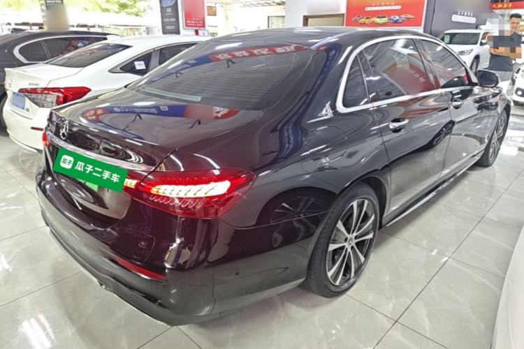 Used Mercedes-Benz E-Class New Energy 2022 Second Facelift E 350 e L Plug-in Hybrid Sports Sedan Rear Right 45 Deg