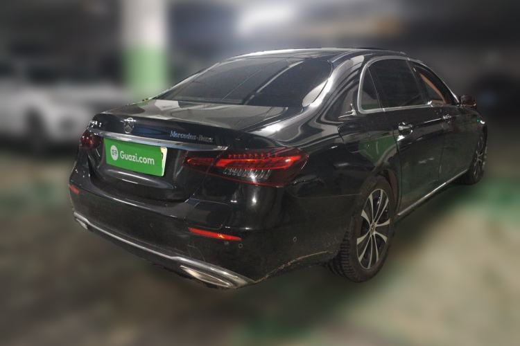 Used Mercedes-Benz E-Class New Energy 2022 Restyled E 350 e L Plug-in Hybrid Sedan Rear Right 45 Deg