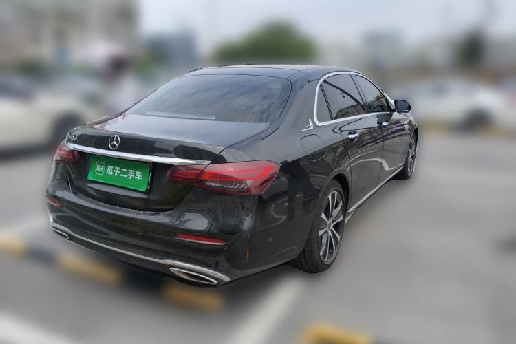 Used Mercedes-Benz E-Class New Energy 2022 Facelift E 350 e L Plug-in Hybrid Sedan Rear Right 45 Deg