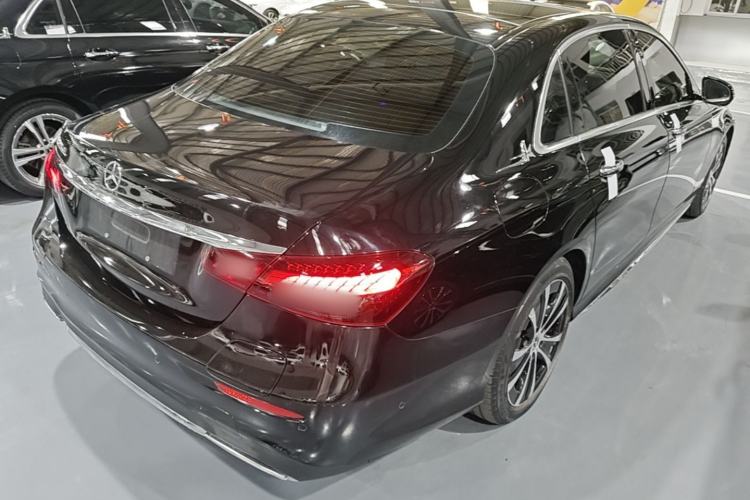 Used Mercedes-Benz E-Class New Energy 2022 Restyled E 350 e L Plug-in Hybrid Sports Sedan Rear Right 45 Deg
