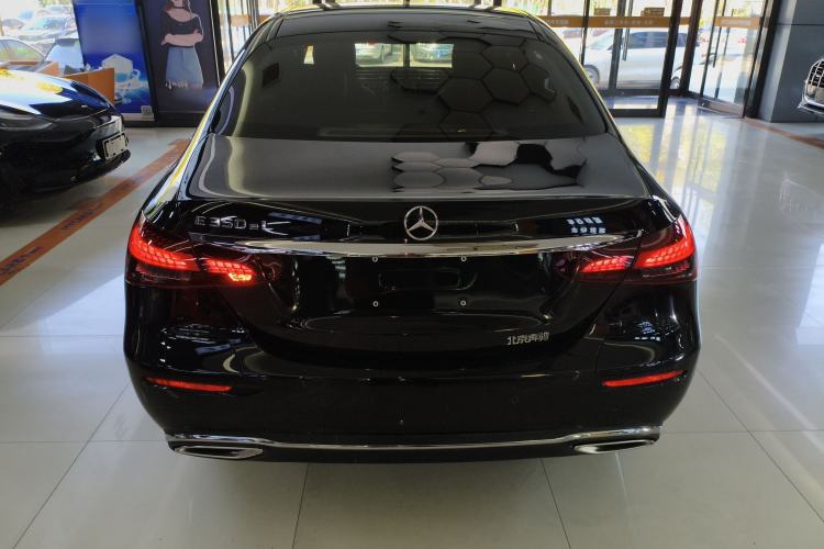 Used Mercedes-Benz E-Class New Energy 2022 Restyled E 350 e L Plug-in Hybrid Sedan Rear
