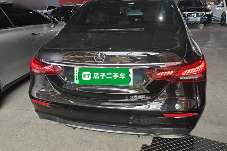 Used Mercedes-Benz E-Class New Energy 2022 Restyled E 350 e L Plug-in Hybrid Sports Sedan Rear