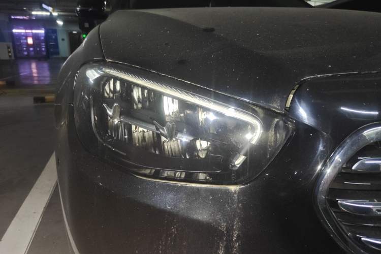 Used Mercedes-Benz E-Class New Energy 2022 Facelift E 350 e L Plug-in Hybrid Sedan Right Front Headlight
